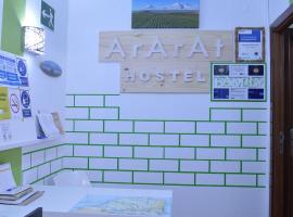 ArArAt Hostel, hotel en Santiago de Compostela