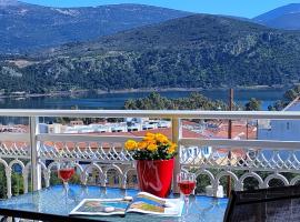 Blue Lagoon Luxury Apartment A3, luxe hotel in Argostoli