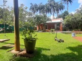 Espaço inteiro com piscina aquecida