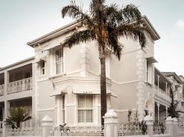 NOAH House, hotelli Cape Townissa lähellä maamerkkiä Lifestyle On Kloof