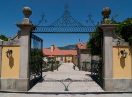 Quinta do Outeiro, cabaña o casa de campo en Resende