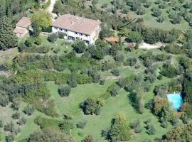 Fattoria il Leccio Independent Apartment on Florence Hills