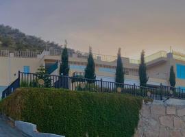 منتجع راحتي بيوت عطلات – hotel w mieście Taif