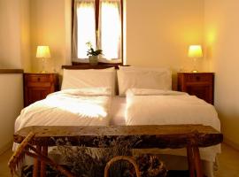 La Ritonda, Bed & Breakfast in Revine Lago