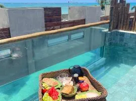 Casa Rústica com Rooftop e 2 Piscinas - 100mts do Mar - Rota dos Milagres