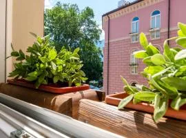 Les Suites di Sara 3 and 5 - Happy Rentals