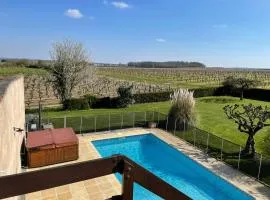 3 Bed Gite with private pool & garden in Nantille