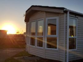 The 10 best hotels close to Hardys Animal Farm in Ingoldmells, United Kingdom The 10 best hotels close to Hardys Animal Farm in Ingoldmells, United Kingdom