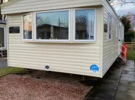 Haggerston Castle 6 Berth Caravan - Lakeside North 23