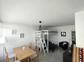 Studio tout confort très calme avec balcon