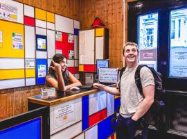 Urbany Hostel London 18-40 Years Old: Londra'da bir hostel