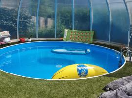 Ferienwohnung AM HOCHBERG, Hotel mit Pools in Bad Kissingen