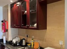 Newly renovated Gulf Studio With Gym beach pool Access