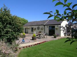 Y Stabl, cottage in Fishguard