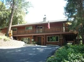 Cedar Mountain Lodge