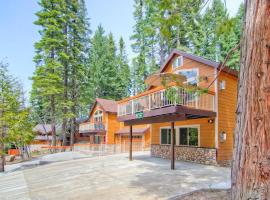 Explorers Retreat, hotel con parcheggio a Yosemite West
