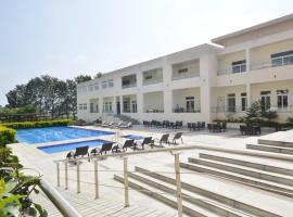 Spree Resort At Century Wintersun, Hotel in der Nähe vom Flughafen Kempegowda - BLR, Dod Ballāpur