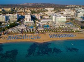 Constantinos the Great Beach Hotel, hotel di Protaras