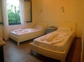 Sofia Rooms, bed & breakfast a Loutro