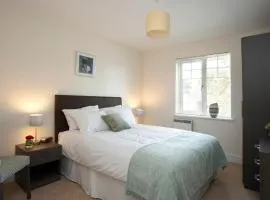 4 stars hotel in Farnborough