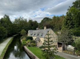 Penddol Cottage Llangollen, hotel s jacuzzi v destinaci Llangollen