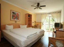 Runa´s Aparthotel, ξενοδοχείο σε Hallbergmoos