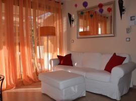 Luxury 1 bedroom private apartment - Dog friendly!, hotel v destinaci Finestrat