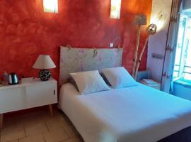Au coeur du Caylar, hotel in Le Caylar
