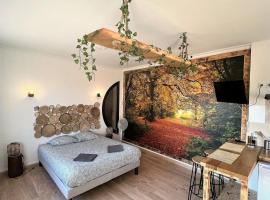 Balade en Forêt, 3min du Zoo, holiday rental sa Saint-Aignan