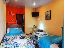 Cozy Sudio#1, 5min Beach & 1 hour Liberia Int ARPTO, hotel em La Cruz