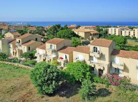 Apartment in Île Rousse near Sandy Beaches, ξενοδοχείο σε LʼÎle-Rousse