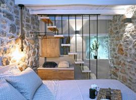 Pyrgos Houses and Restaurant, apartamento en Avgonyma