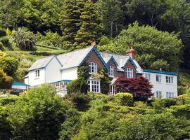 Pine Lodge, hotelli kohteessa Lynton