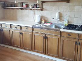 Pod srebrną różą, hôtel à Chęciny