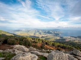 Sulla Valle di Seccheto, căn hộ ở Seccheto