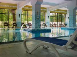 Septimia Hotels & Spa Resort, hotelli kohteessa Odorheiu Secuiesc