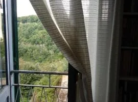 La casa di Claudia. Nel cuore della Tuscia Cimina.