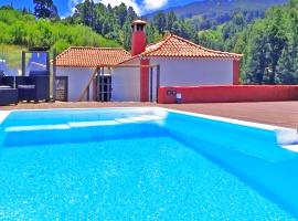 Casa El Colmenero, villa in Garafía