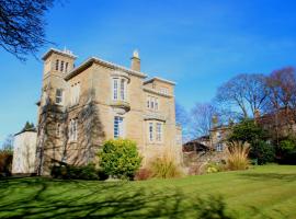 Beautiful 2 to 3 bed apartment with stunning views!, hotel perto de Belleisle Golf Club, Ayr