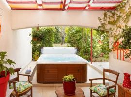 Sumptuous House Of 120m With Garden And Jacuzzi, Ferienhaus in Carcassonne