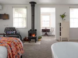 Alice's Cottages, cottage ở Launceston
