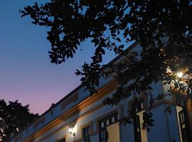 Pousada e Hostel Andarai, hotel met hottubs in Andara&iacute;