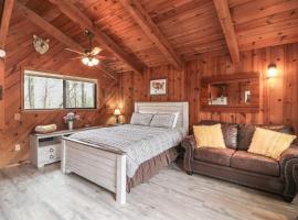 Azalea Pine Bungalow, bungalow in Sautee Nacoochee