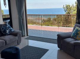 On The Beach @ South Sands.No 2 – apartament w mieście Port Edward