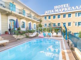 Agia Markella: Vrontádos şehrinde bir otel