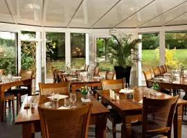 Logis Cottage Hotel