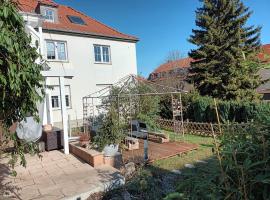 Ferienwohnung NaumburgLiebe, khách sạn ở Naumburg