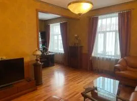 Old town apartment near St Peters Basilica