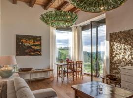 Winzarei Ciringa Menhard, hotel with pools in Zgornja Kungota