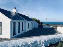 Atlantic Bay Cottage, hótel í Cúil Dabhcha